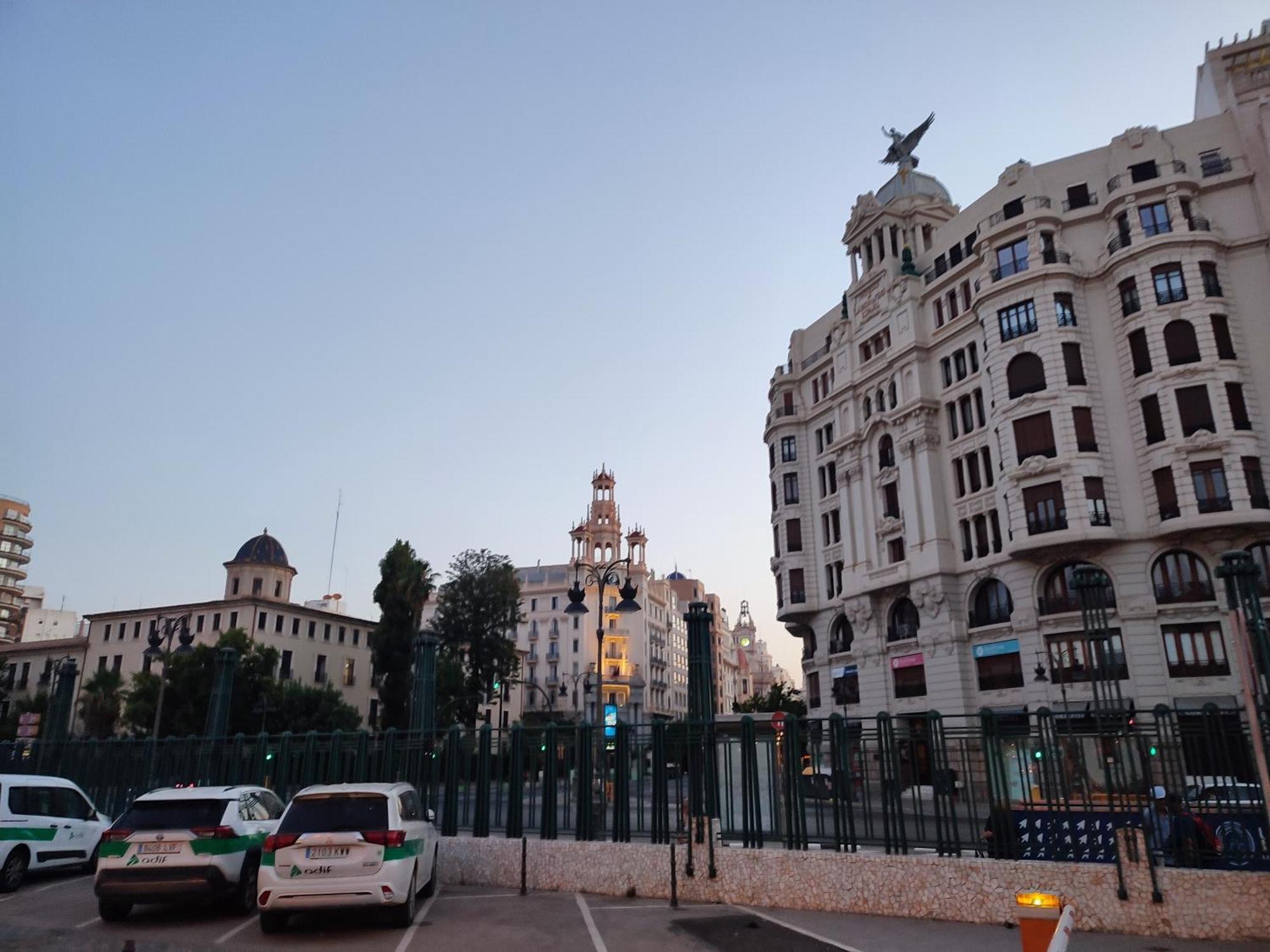 Turia - Urban Centric & At Bruno Coliving Homestay