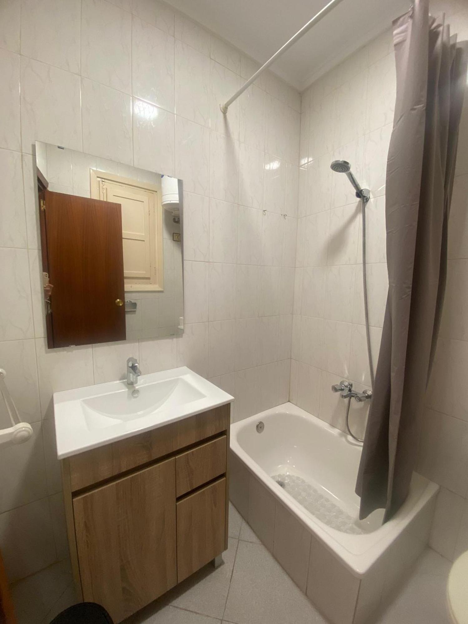 Turia - Urban Centric & At Bruno Coliving Homestay *