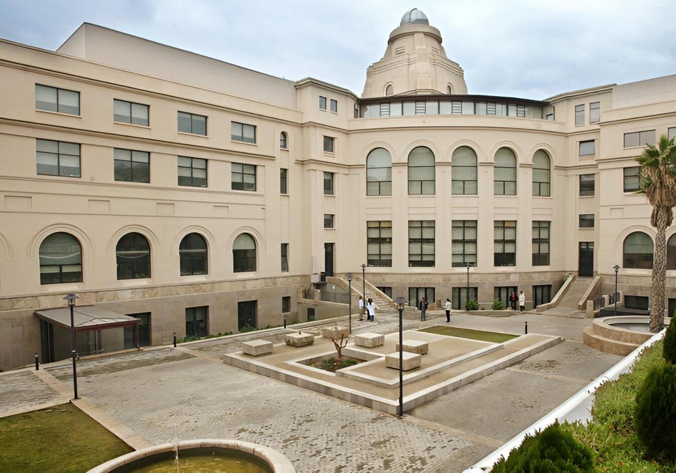 Turia - Urban Centric & At Bruno Coliving Homestay Valencia